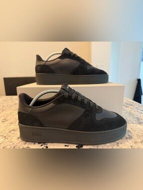 ARNE Arena Trainer “Triple Black”